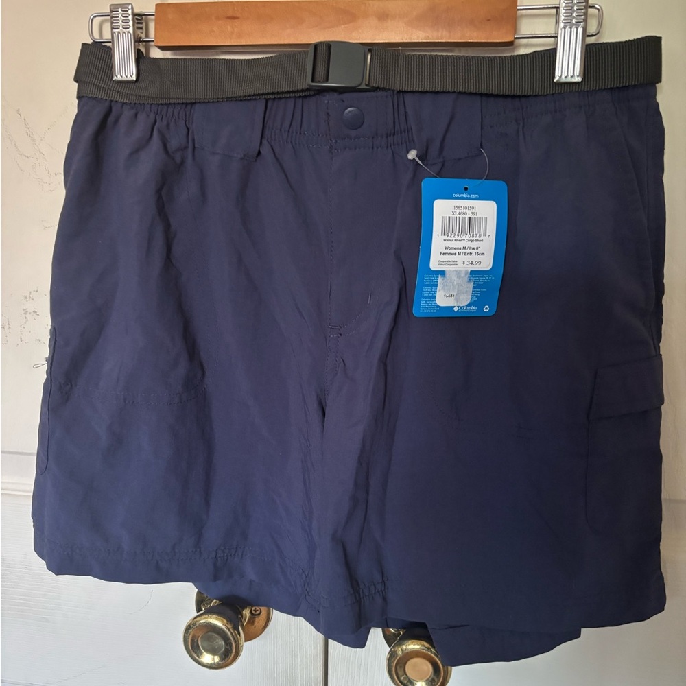 NWT Columbia Women's Walnut River Khaki Blue Cargo Shorts Size M